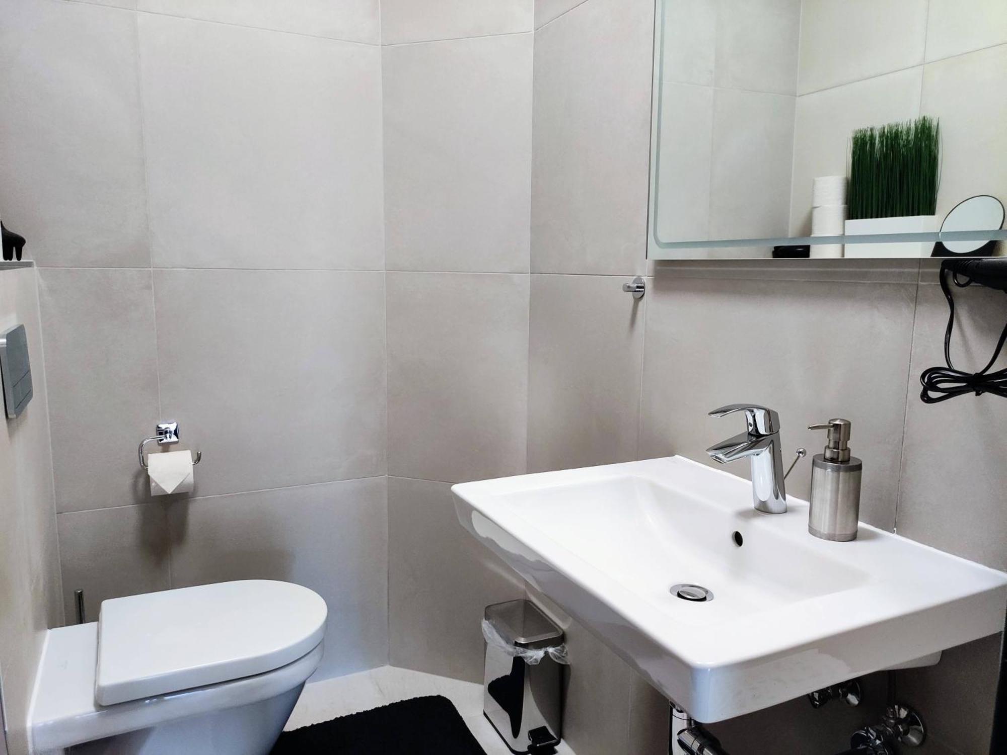 Grand Spa Harrachov - Wellness Luxusni Apartman S Velkou Virivkou, Saunou, Kuchyni A Venkovnim Posezenim V Centru Harrachova Zimmer foto
